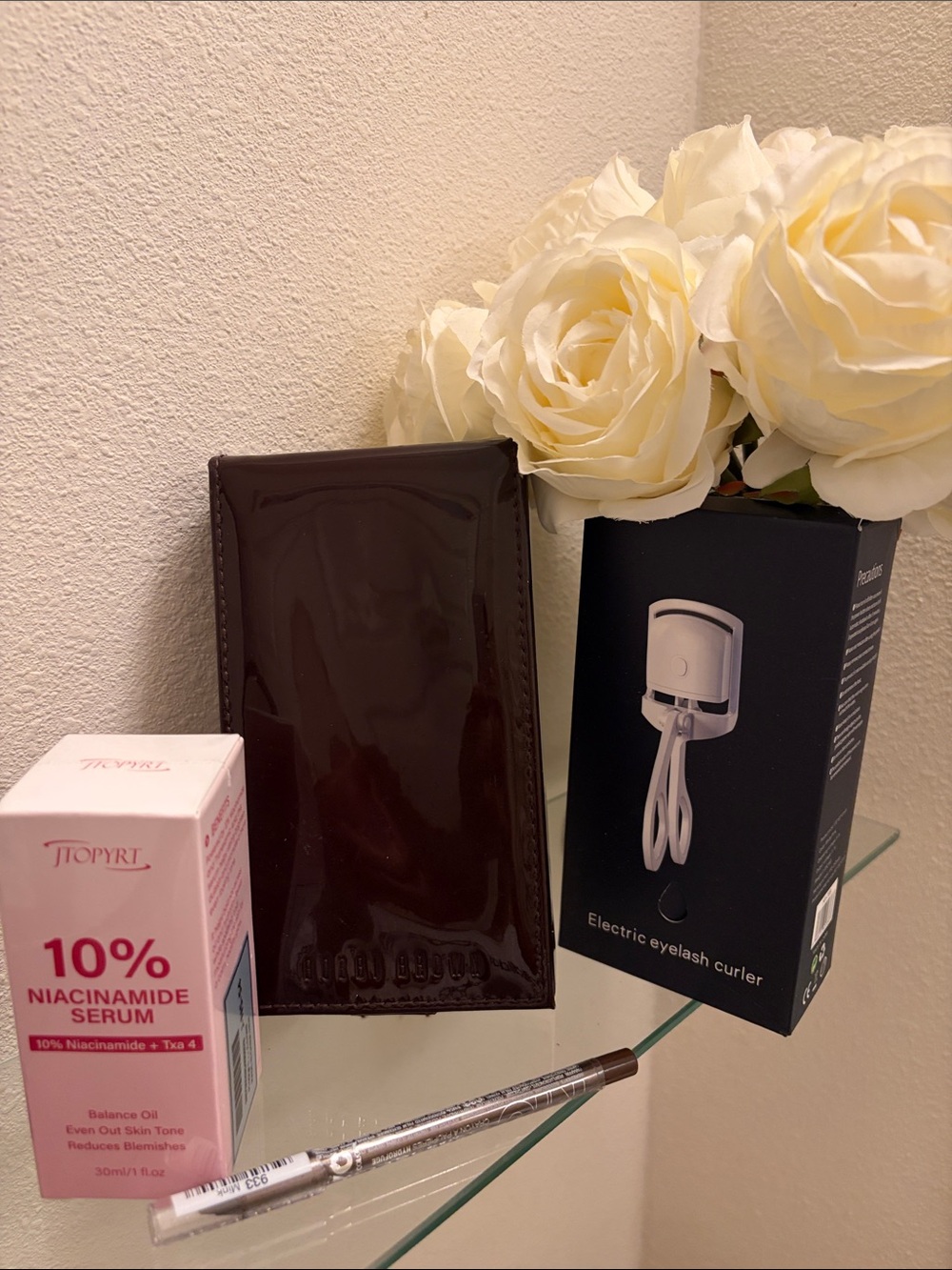Bobbi Brown Cosmetic Case Bundle
